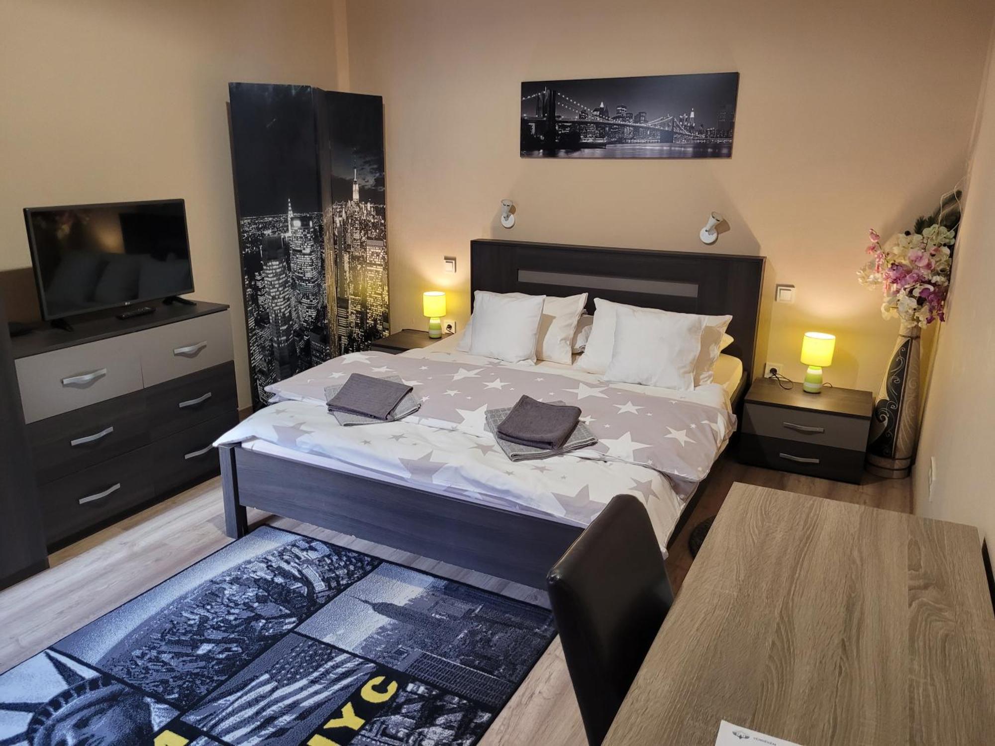 Apartment Near Opera In Downtown บูดาเปสต์ ภายนอก รูปภาพ