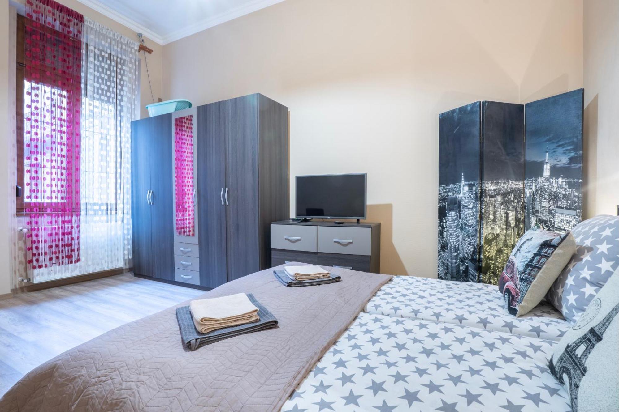 Apartment Near Opera In Downtown บูดาเปสต์ ภายนอก รูปภาพ